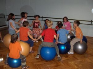 img002